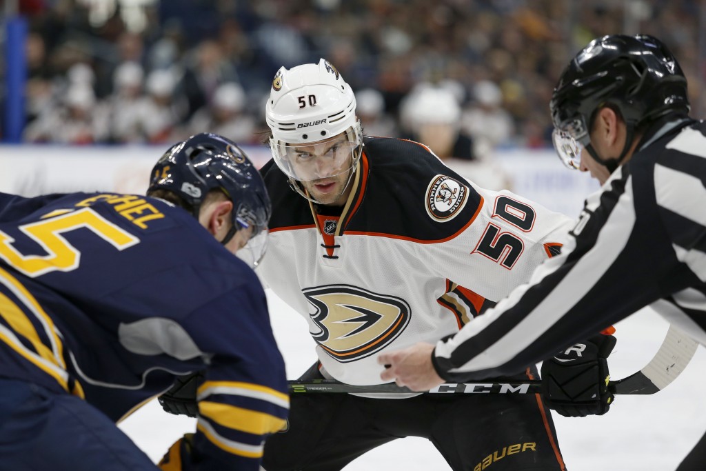 Long suspensions for players who attack referees, like Ducks' Antoine  Vermette, are always justified – New York Daily News