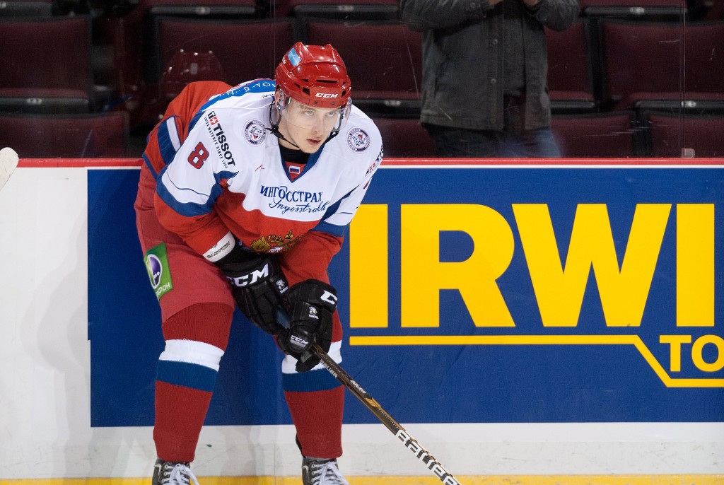 Maxim Shalunov To Remain In KHL
