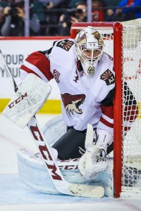 Feb 13, 2017; Calgary, Alberta, CAN; Arizona Coyotes goalie Mike Smith (41) guards his net against the Calgary Flames during the first period at Scotiabank Saddledome. Mandatory Credit: Sergei Belski-USA TODAY Sports