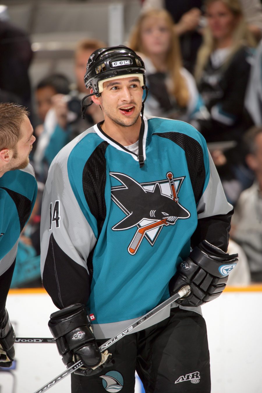 Jonathan Cheechoo Officially Retires From Professional Hockey