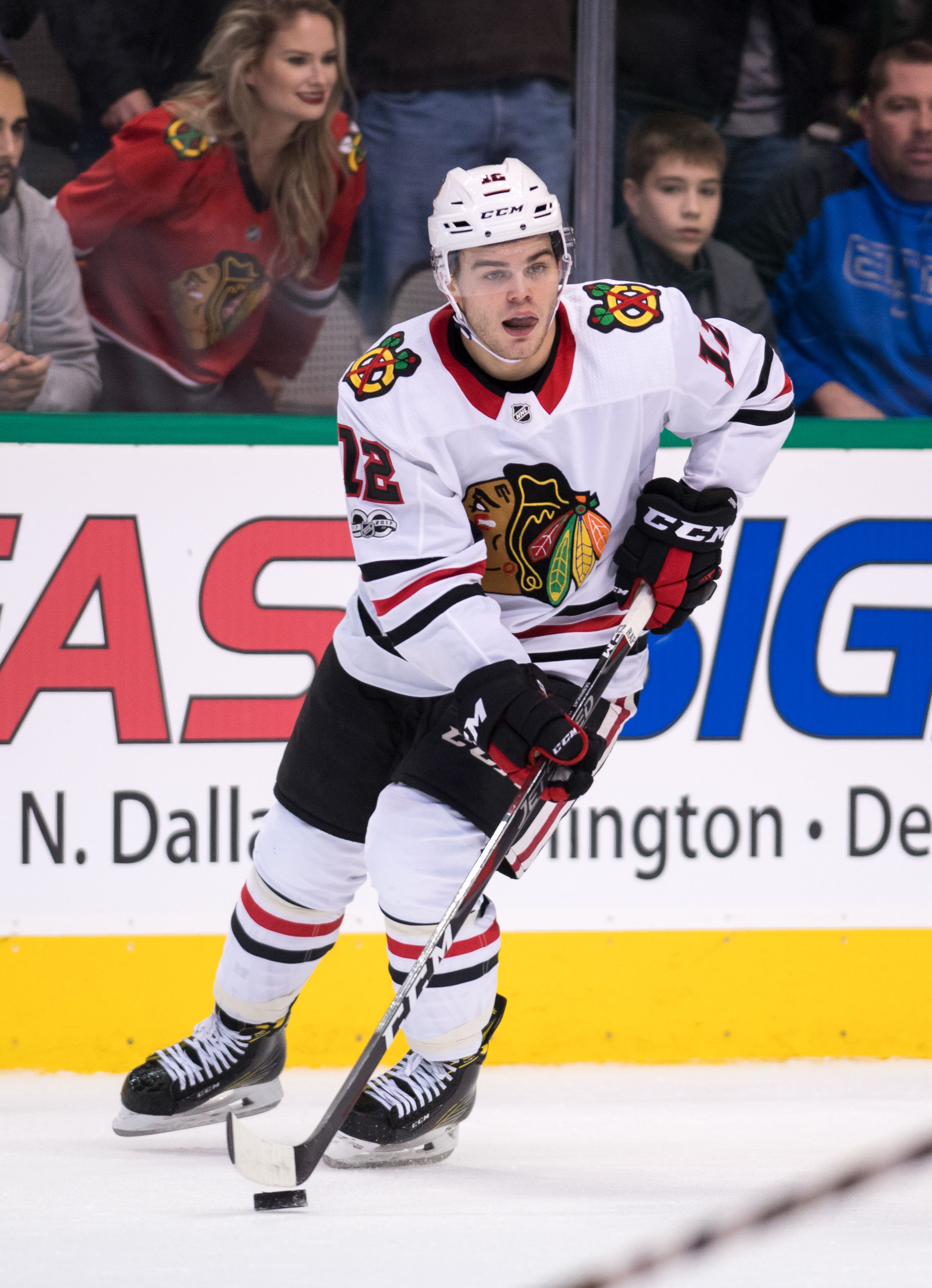 Blackhawks acquire Tampa Bay forward Tyler Johnson, second-round pick in  exchange for Brent Seabrook