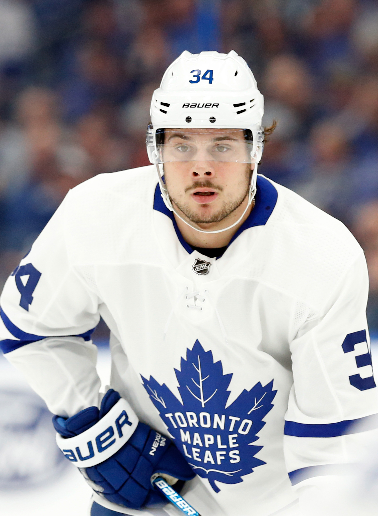 Maple Leafs sign Kasperi Kapanen to three-year extension
