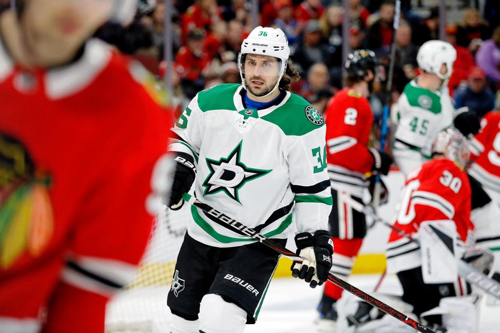 Dallas' Mats Zuccarello Out For Minimum Of Four Weeks