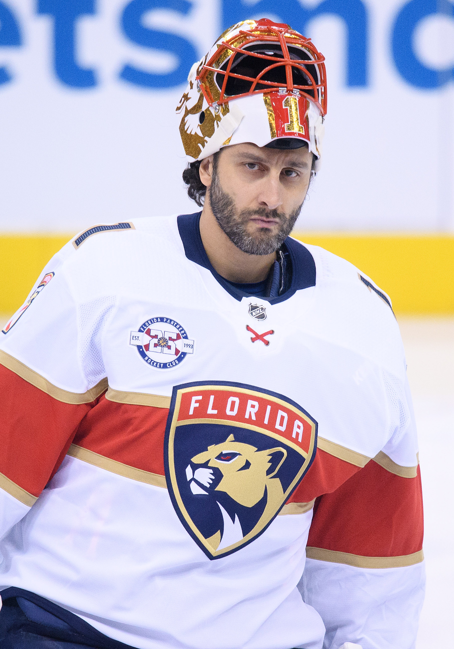Will Vancouver Canucks, like Panthers, retire Roberto Luongo's No. 1?