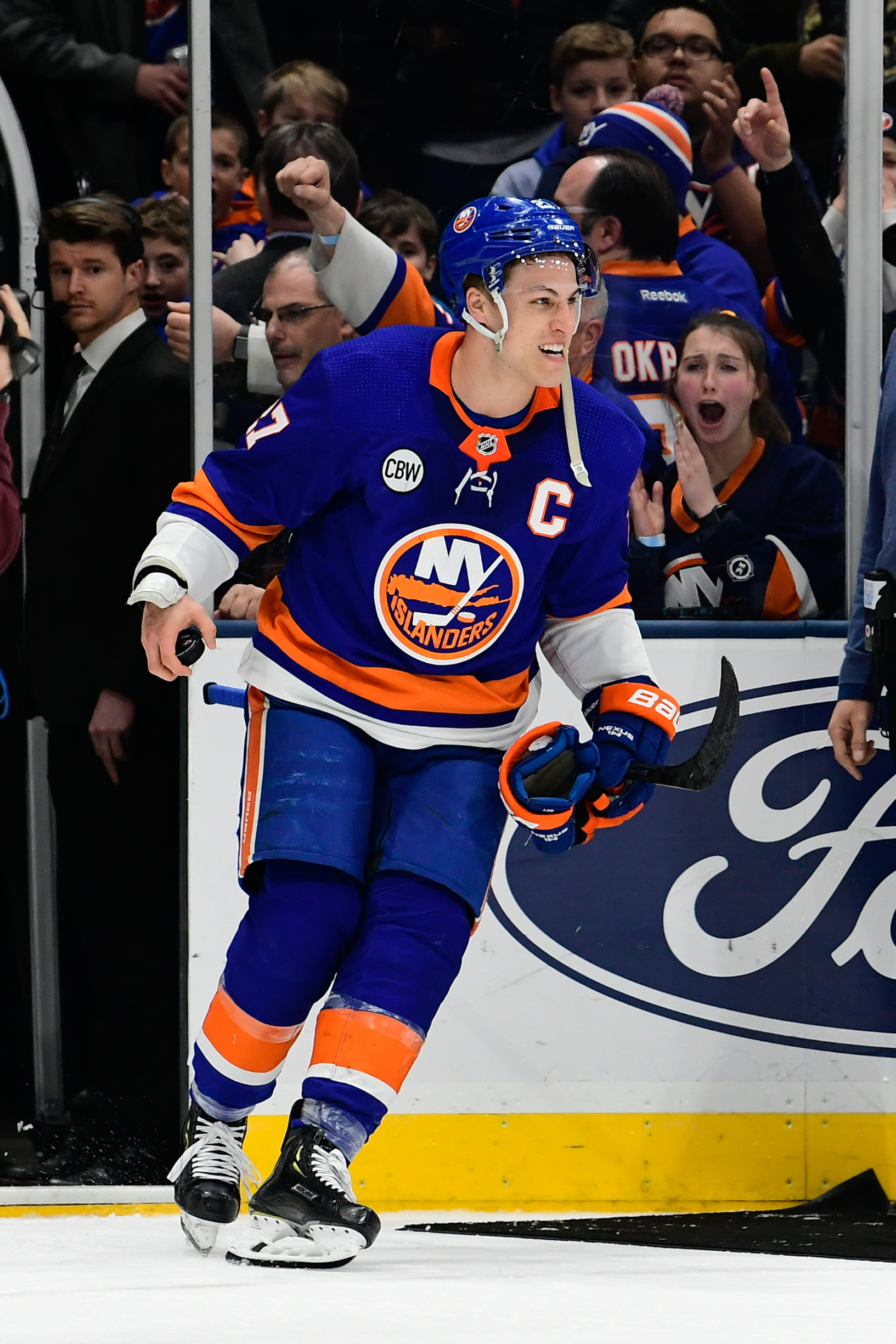 Complete Hockey News auf X: „New York Islanders captain Anders Lee