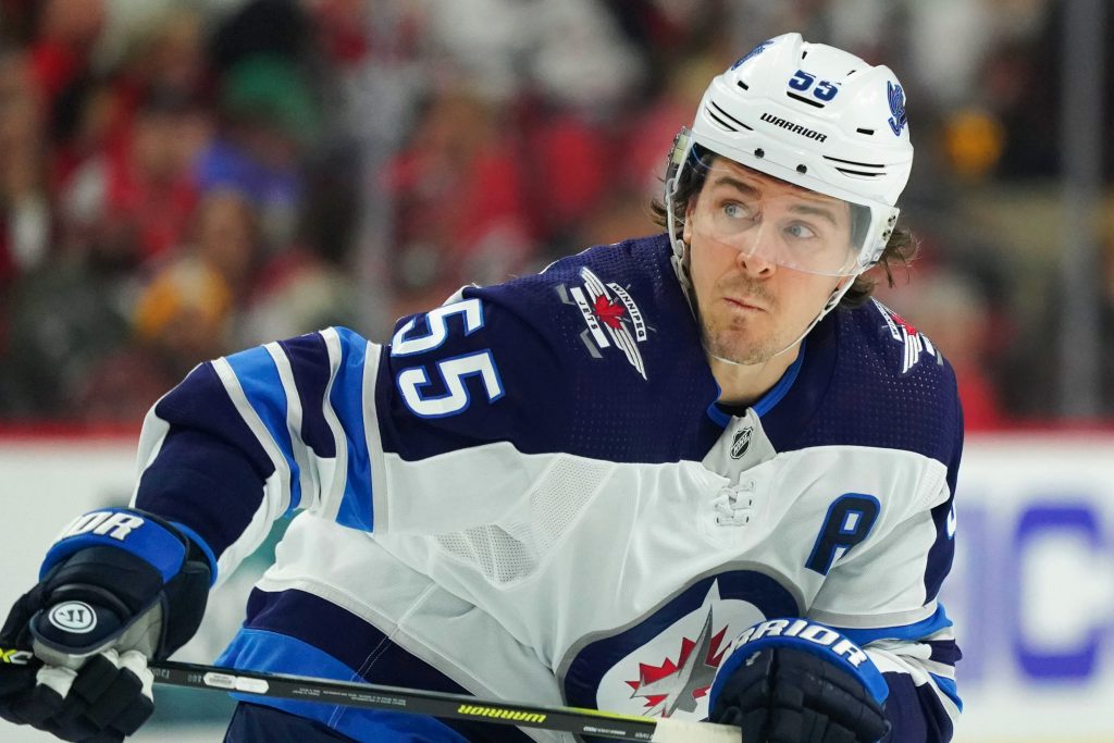 Jets trade forward Copp, defenceman Beaulieu, and Bryan Little's contract 