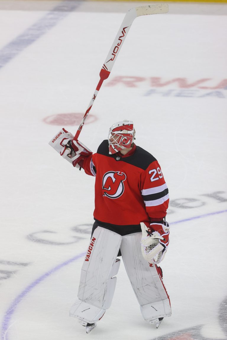 Mackenzie Blackwood ReSigns With New Jersey Devils