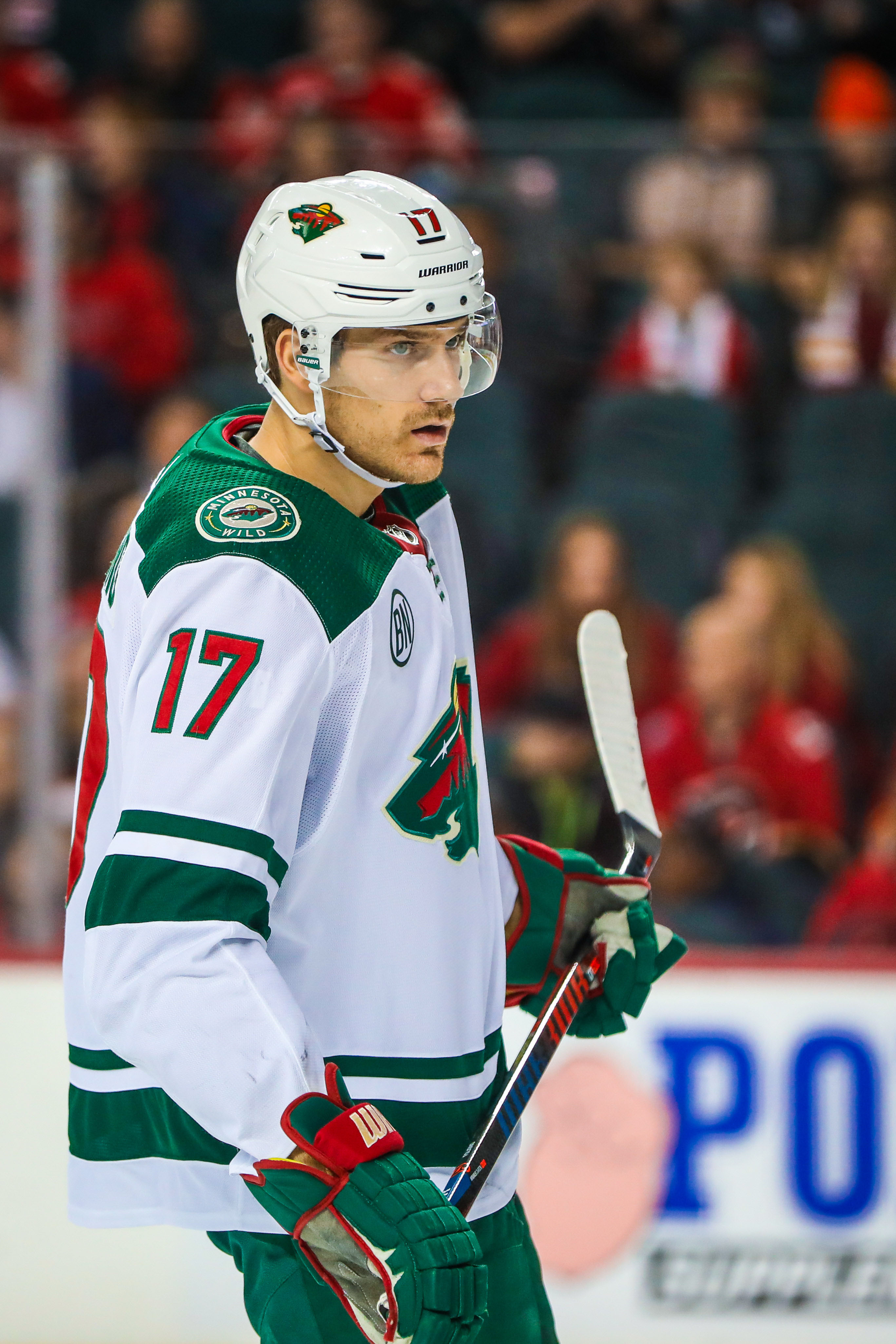 Wild's Marcus Foligno leaves game vs. Panthers with lower-body injury