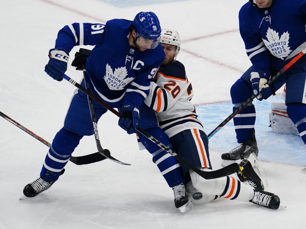 Edmonton's Slater Koekkoek Out Months With Broken Collarbone