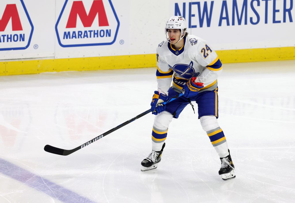 Dylan Cozens  Dylan, Buffalo sabres, Training camp