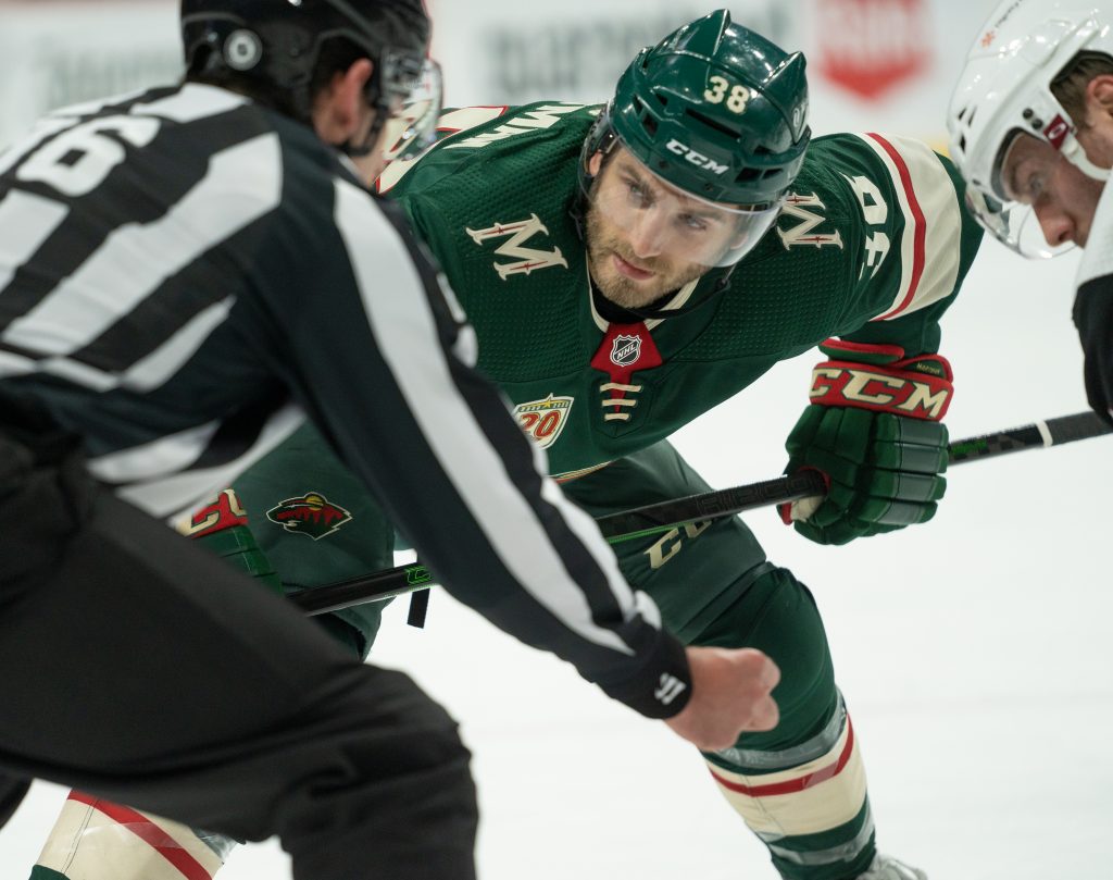 Minnesota Wild Extend Ryan Hartman