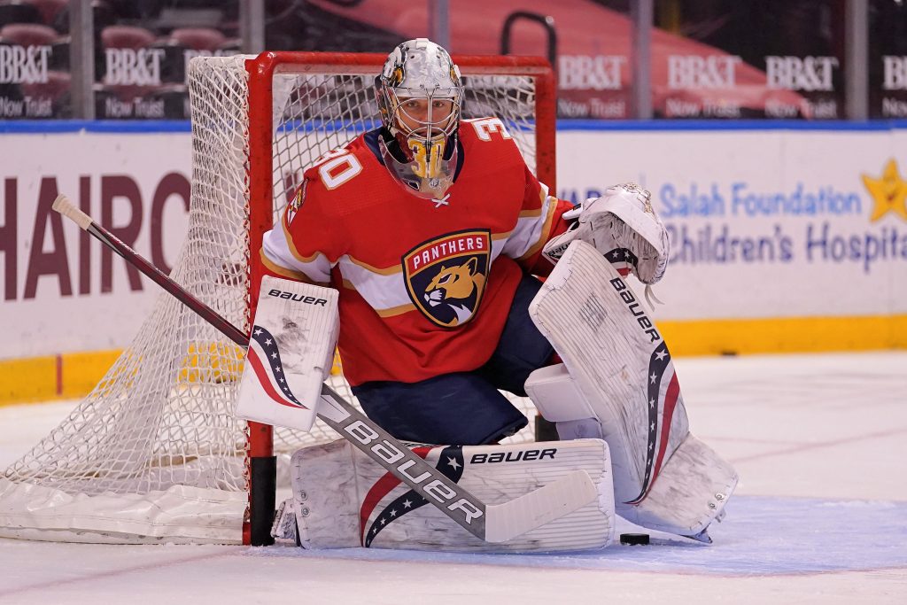 NHL on Instagram: Oh, what a Knight. 🤩 Spencer Knight (@slknight35) has  signed a three-year contract with the @flapanthers!