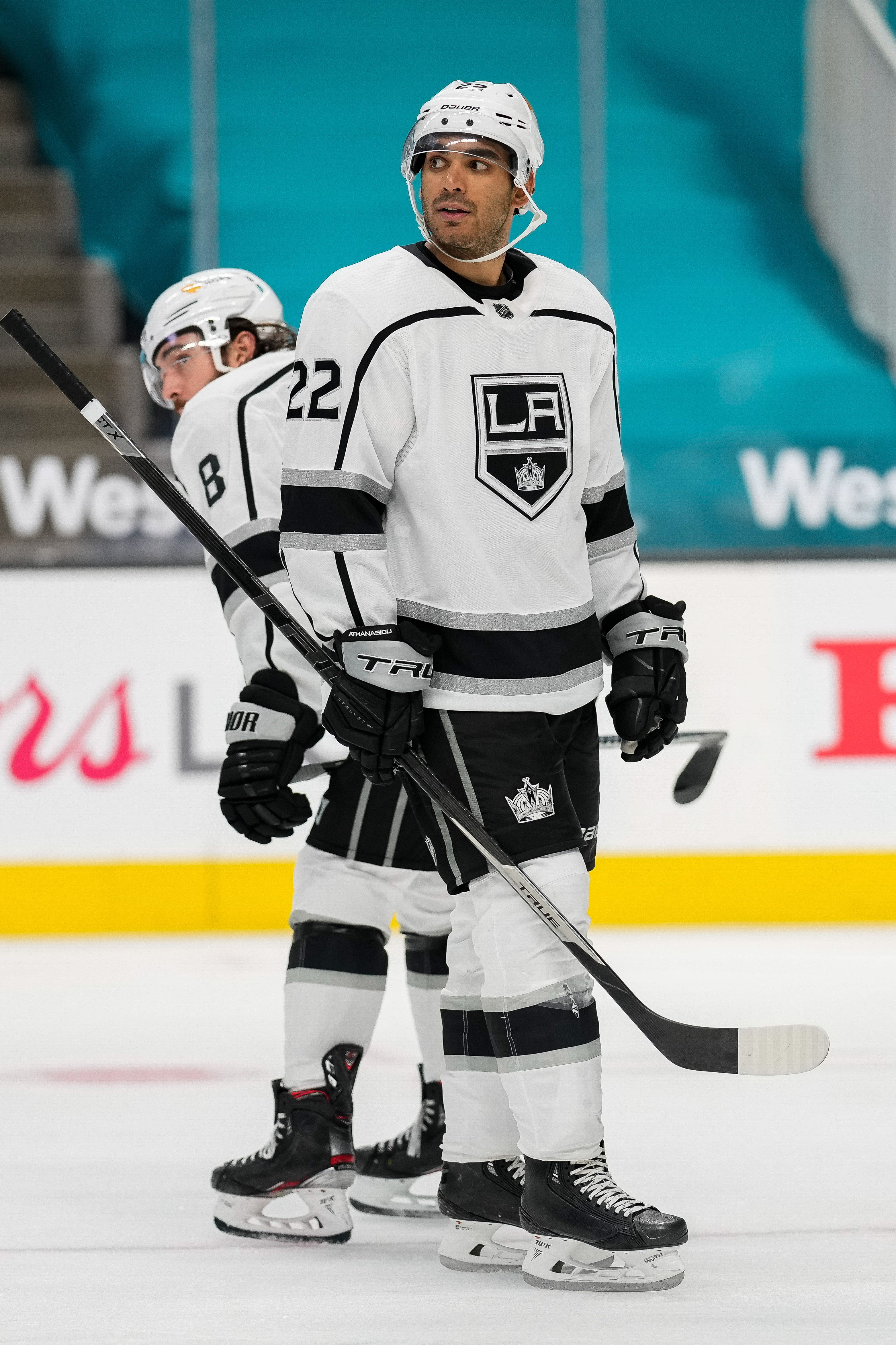 This Day in Kings' History: Dustin Brown signs his first pro contract :  r/losangeleskings