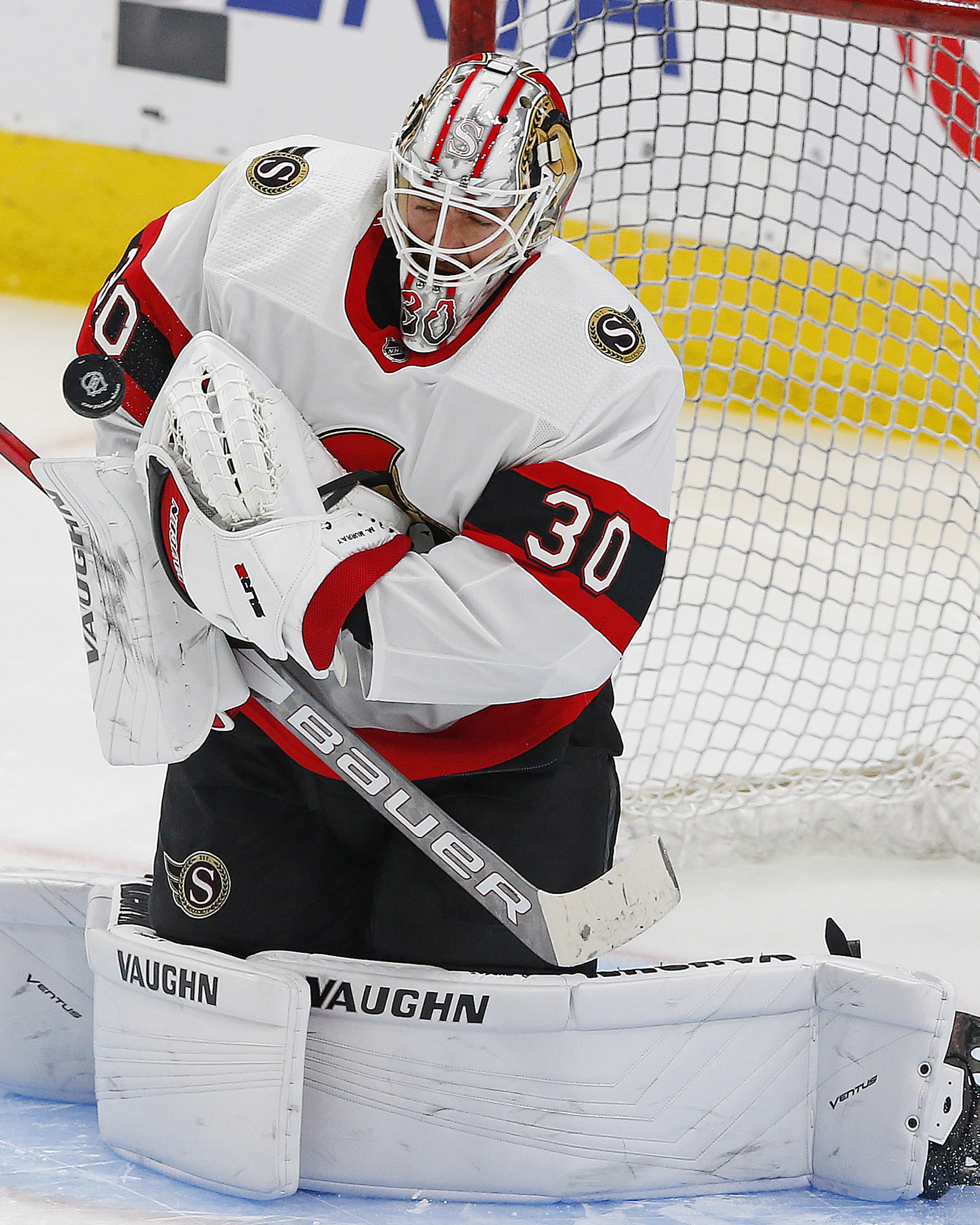 Ottawa Senators goalie Matt Murray exits early with lower-body