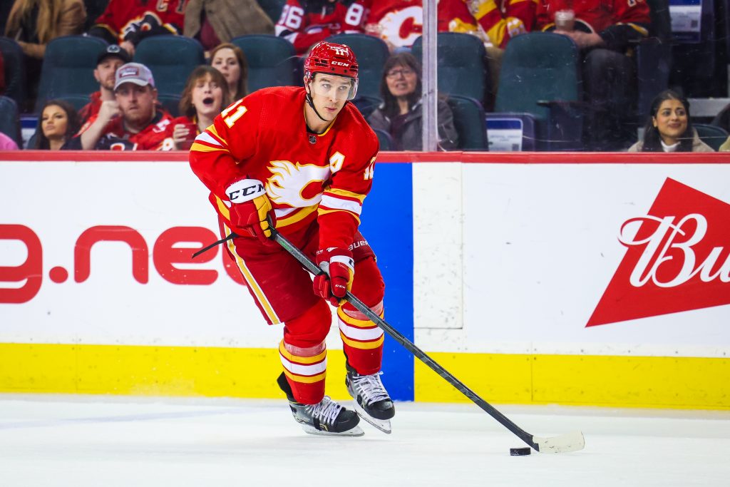 Pacific Notes: Backlund, Hirose, Broberg