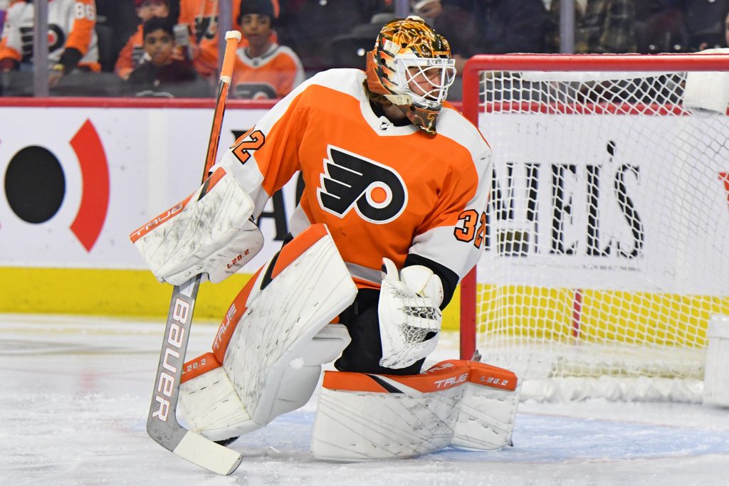 Philadelphia Flyers Extend Felix Sandstrom