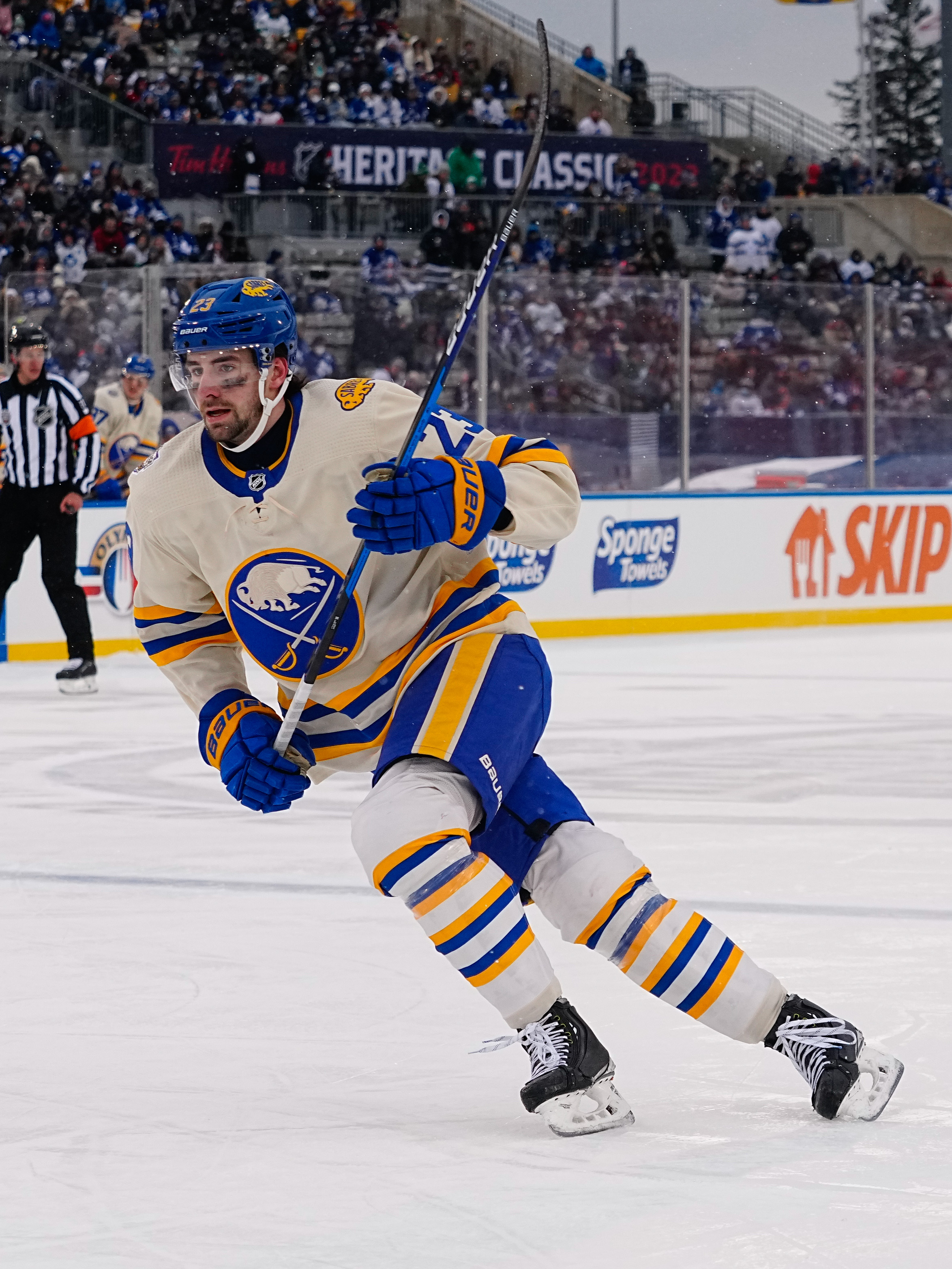 Buffalo Sabres Extend Mattias Samuelsson