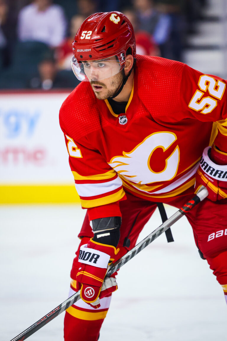 MacKenzie Weegar Signs Extension With Calgary Flames