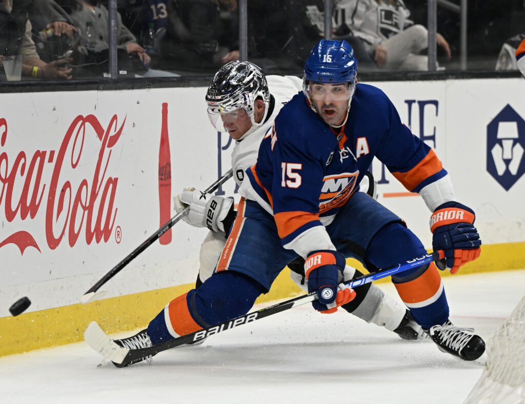 Islanders Unlikely To Bring Back Matt Martin Or Cal Clutterbuck