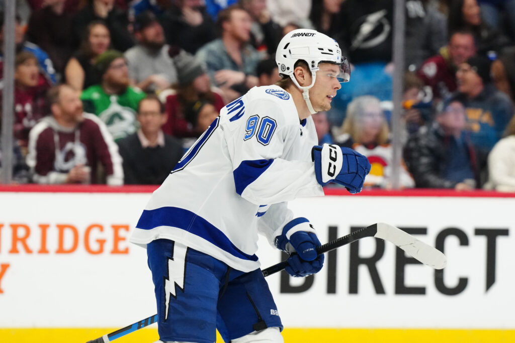 Winnipeg Jets Expected To Acquire Vladislav Namestnikov