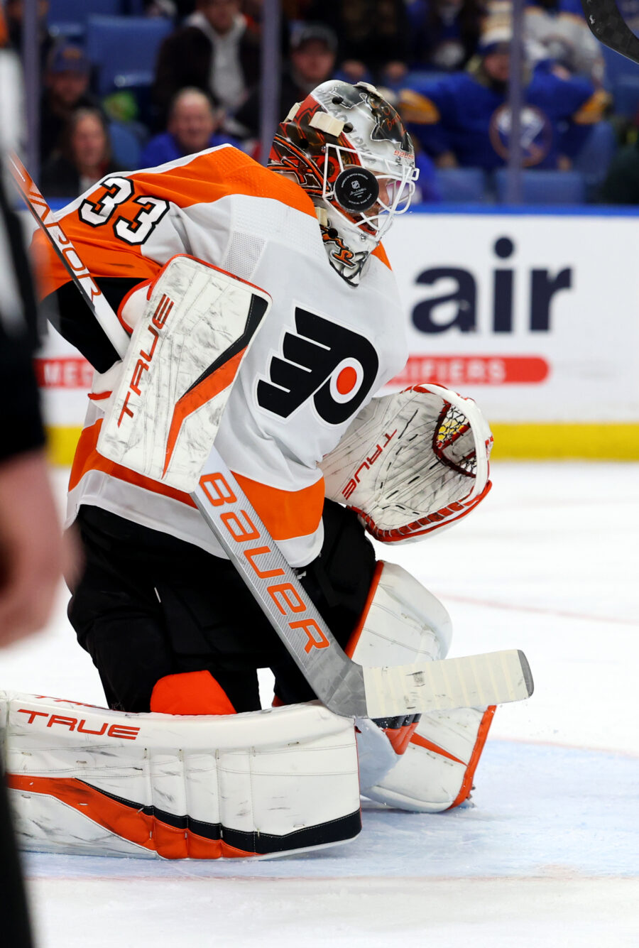 Examining The Philadelphia Flyers' Goalie Depth