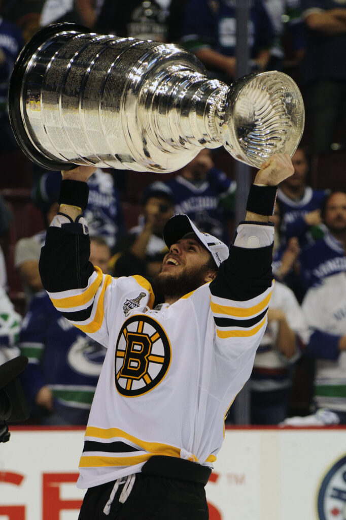 David Krejci Officially Announces Retirement