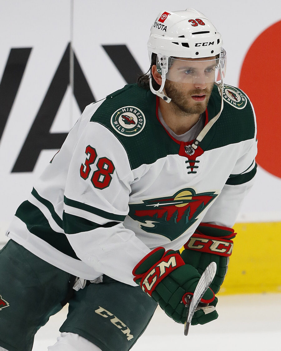 Minnesota Wild Sign Ryan Hartman To Three-Year Extension