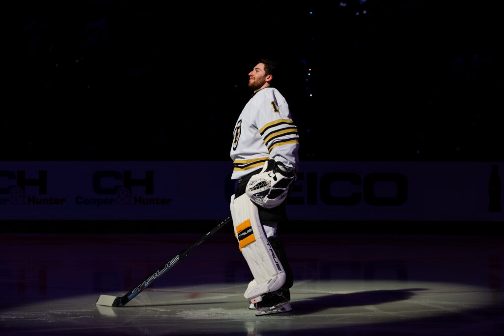 Bruins have offered Jeremy Swayman a  million contract