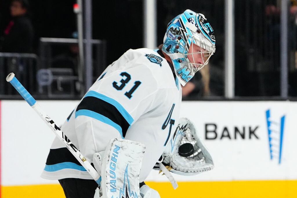 Buffalo Sabres Sign Matt Villalta