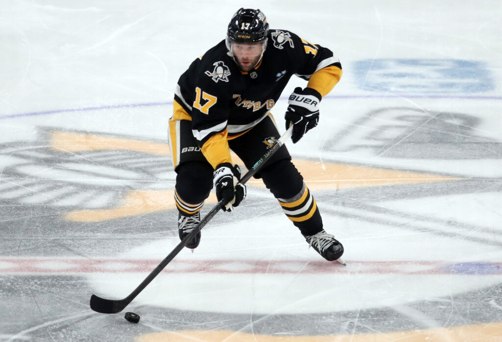 Bryan Rust Out Two Weeks Due To Undisclosed Injury – Pro Hockey Rumors