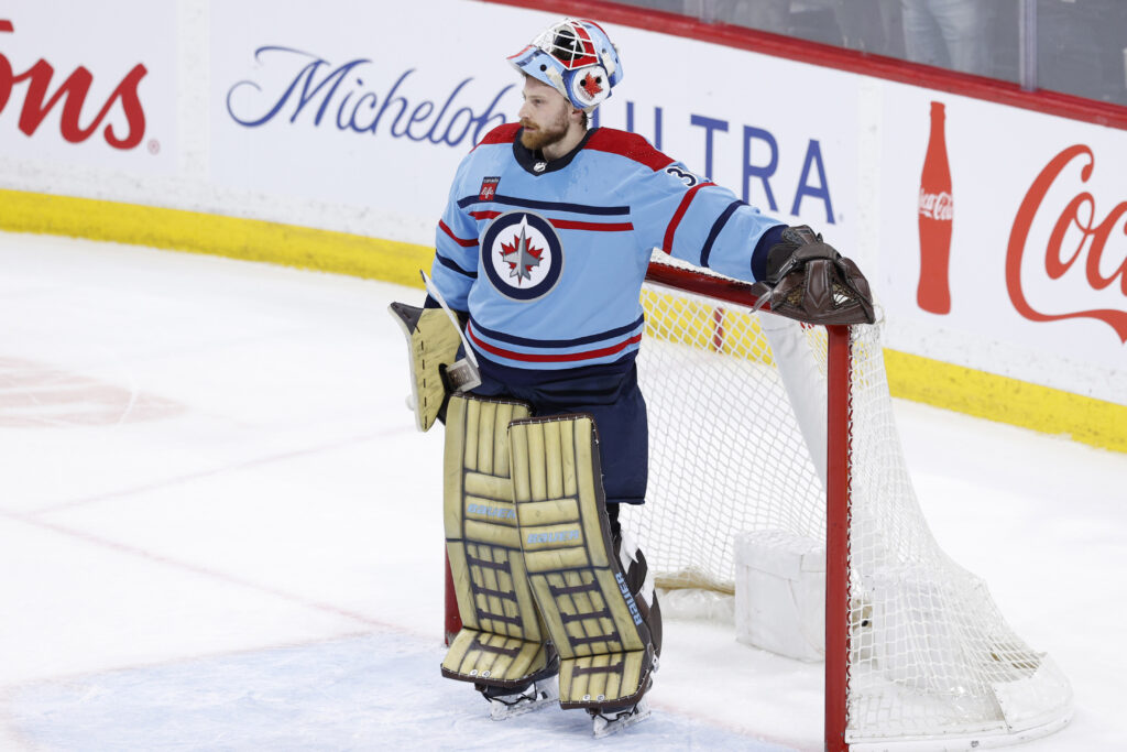 Ducks Sign Laurent Brossoit