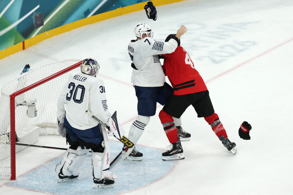 Hockey France Suspends Pierre Crinon