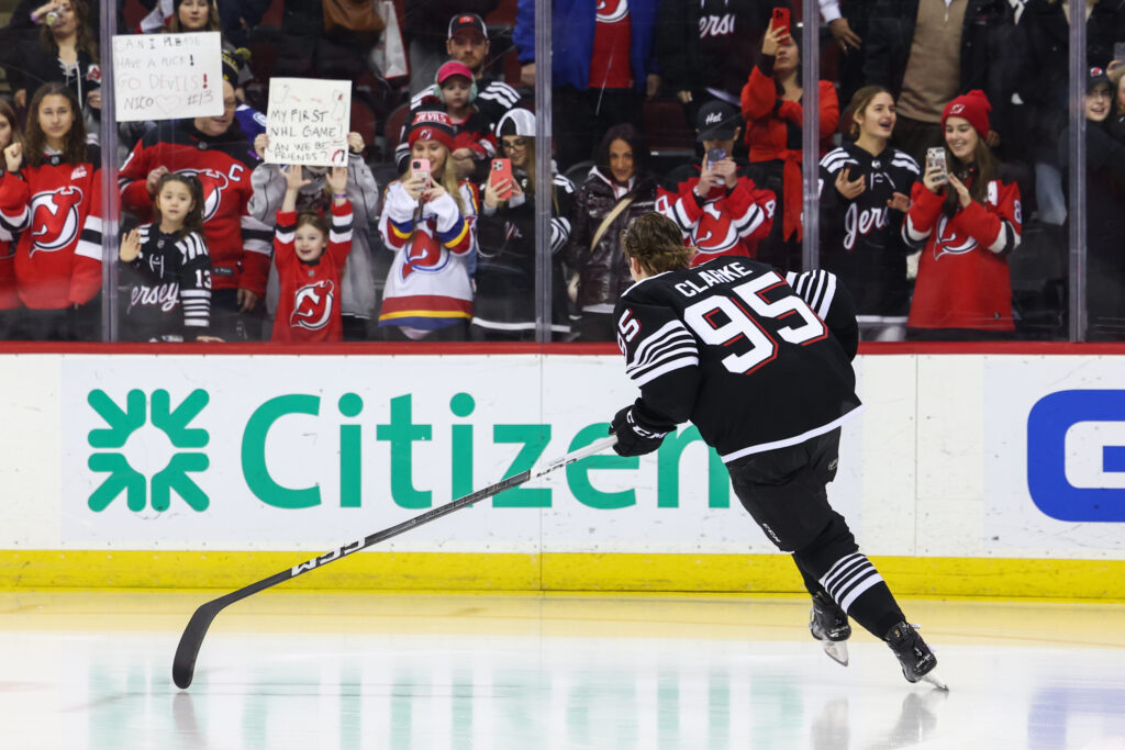 Capitals Trade Graeme Clarke To Senators