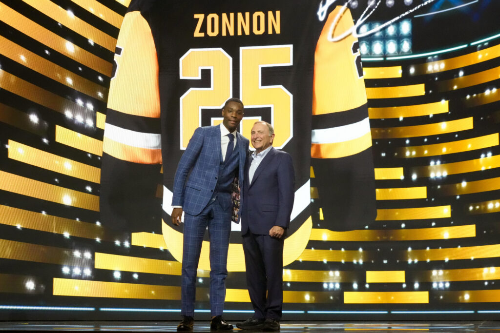 «Пингвинз» подписывают будущее: Билл Зоннон вступает в профессиональную лигу