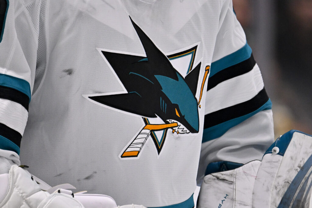 От студенческой скамьи до ворот «Акул»: Неожиданный дебют Кайла Шоветта