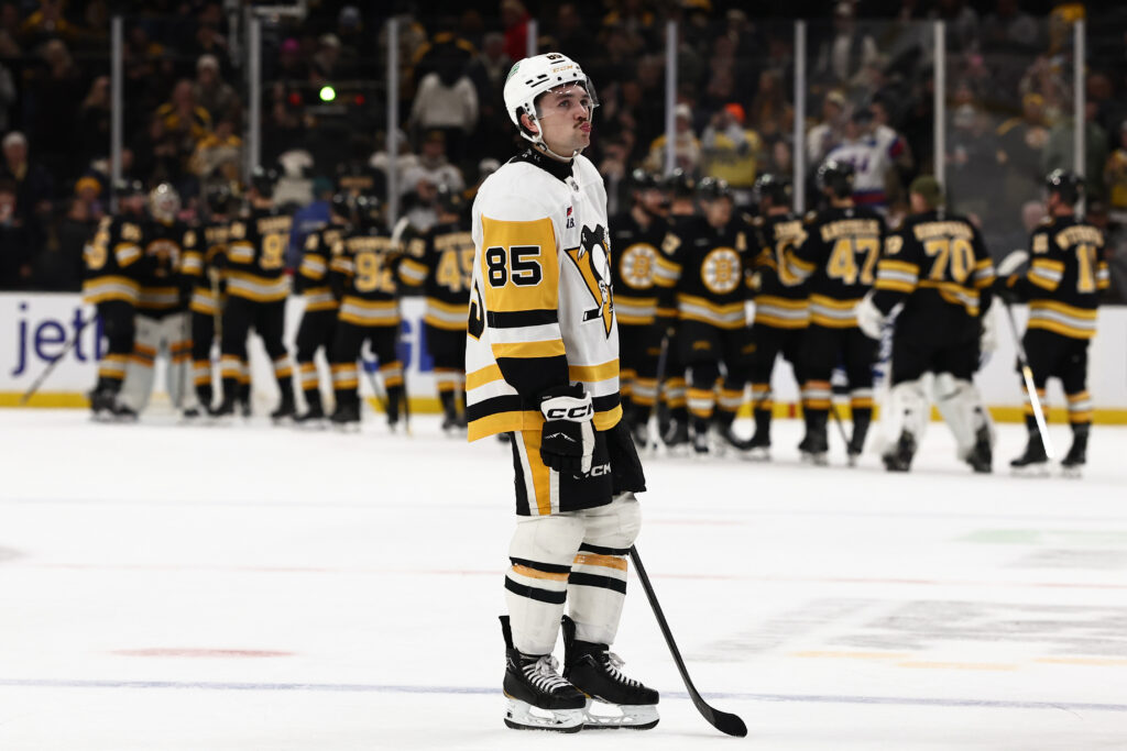 Эйвери Хейс возвращается в АХЛ: «Пингвинз» оптимизируют состав после возвращения Кросби