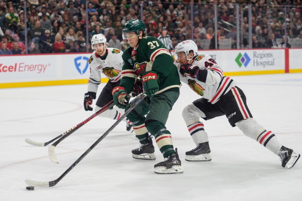 Хантер Хейт снова в АХЛ: «Миннесота» тасует состав