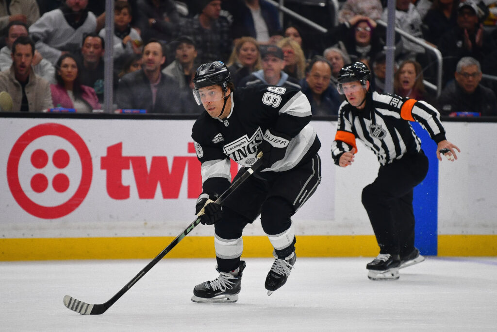 Кузьменко возвращается: «Короли» делают ставку на россиянина в плей-офф