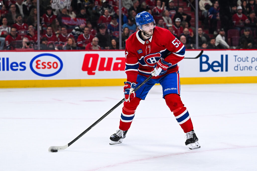 «Канадиенс» теряют Ноа Добсона перед плей-офф: катастрофа или шанс для новичка