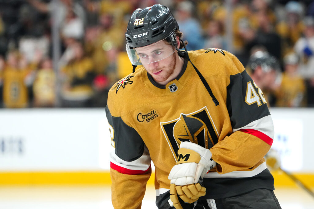 «Вегас» вызывает подкрепление из АХЛ: Боумен и Коннелли присоединяются к основе