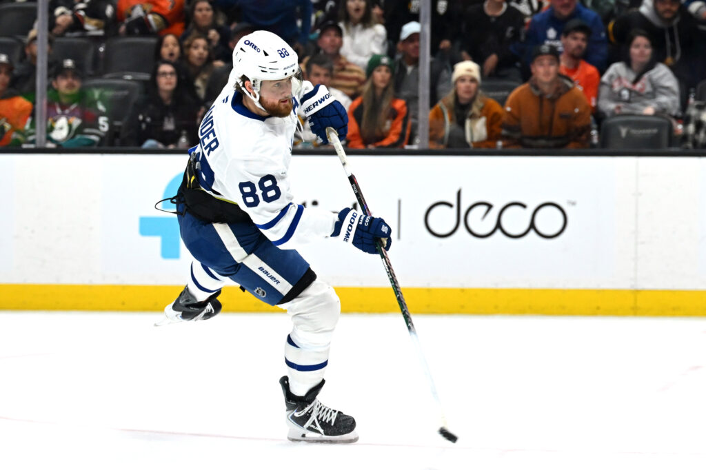 Уильям Нюландер: остаться в «Торонто» даже при перестройке