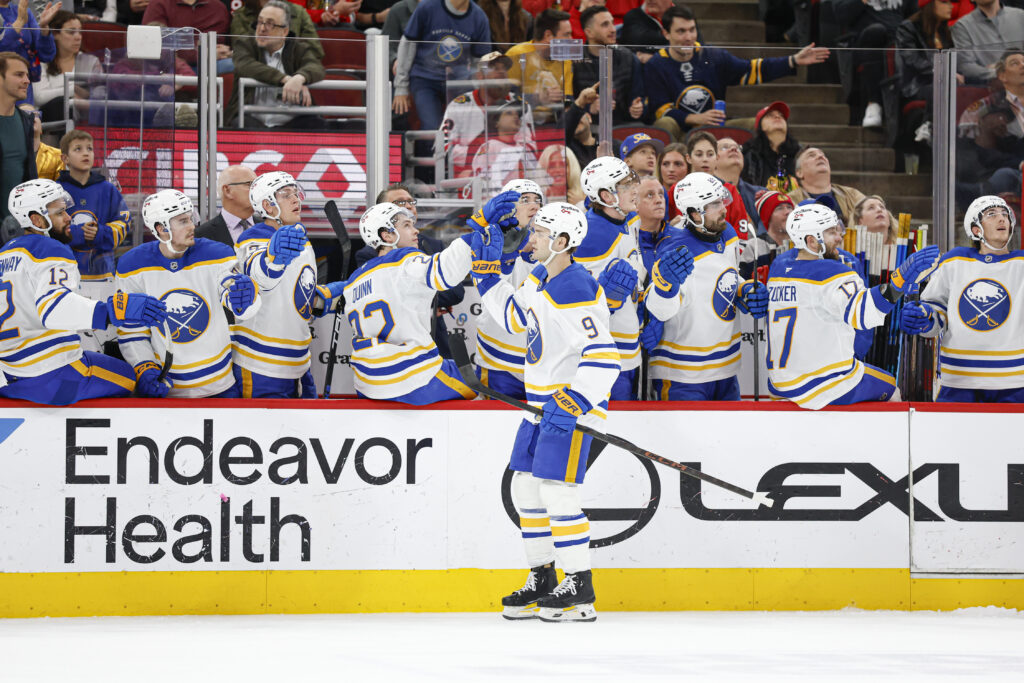 «Баффало» теряет Норриса, но возвращает Остлунда перед третьей игрой серии