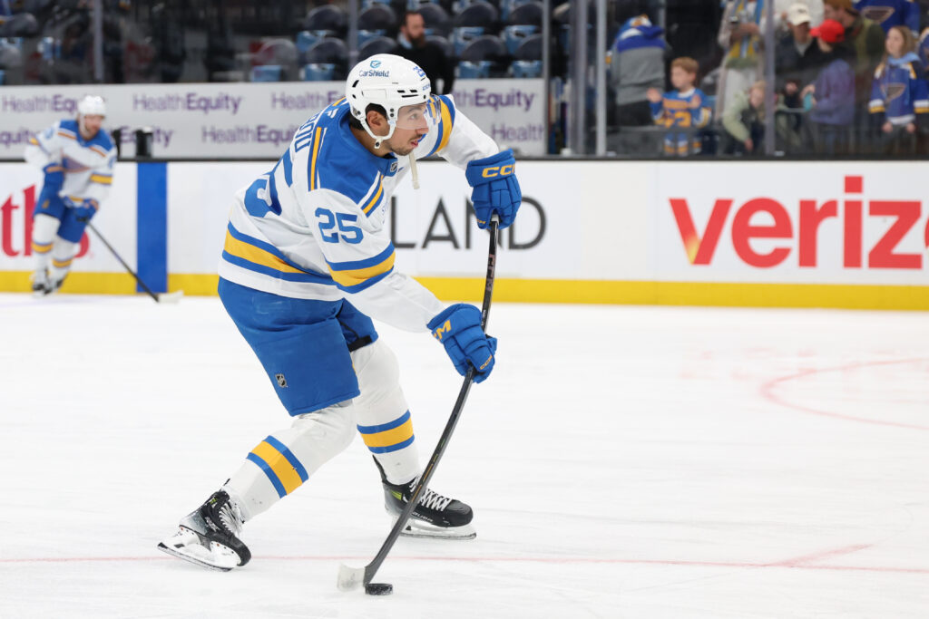 Джордан Кайру перенес операцию на колене, но будет готов к тренировочному лагерю