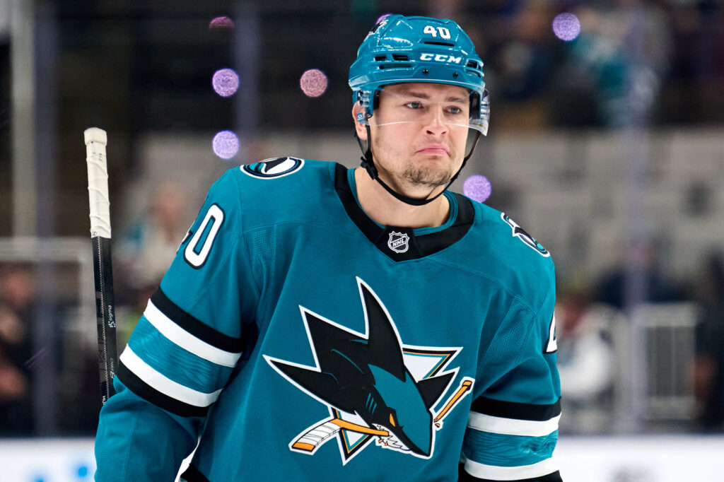 Sharks Sign Jimmy Huntington To One-Year Extension