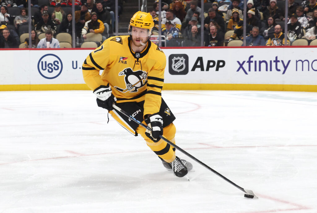 Penguins Sign Ilya Solovyov To One-Year Extension