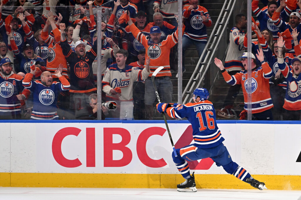 Oilers Sign Jason Dickinson To Five-Year Extension