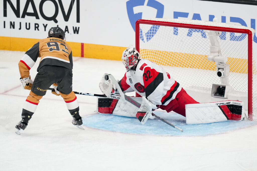 Snapshots: Bussi, Carrier, Radkov