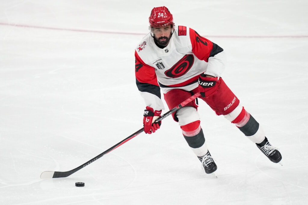 Seth Jarvis Out 4 To 6 Months After Shoulder Surgery