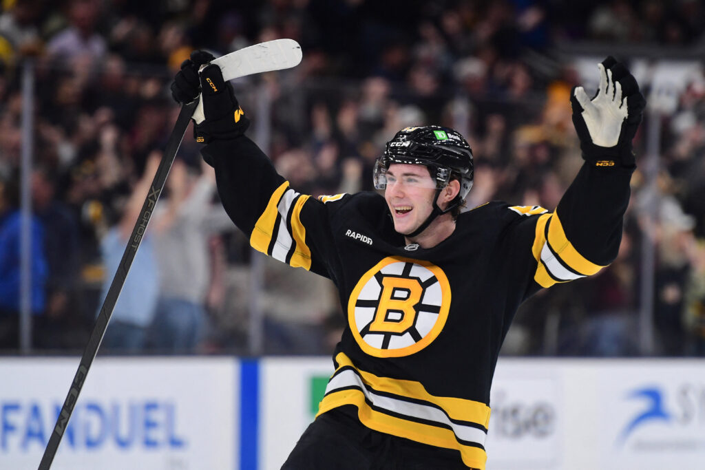 Bruins Sign Fraser Minten To Seven-Year Deal